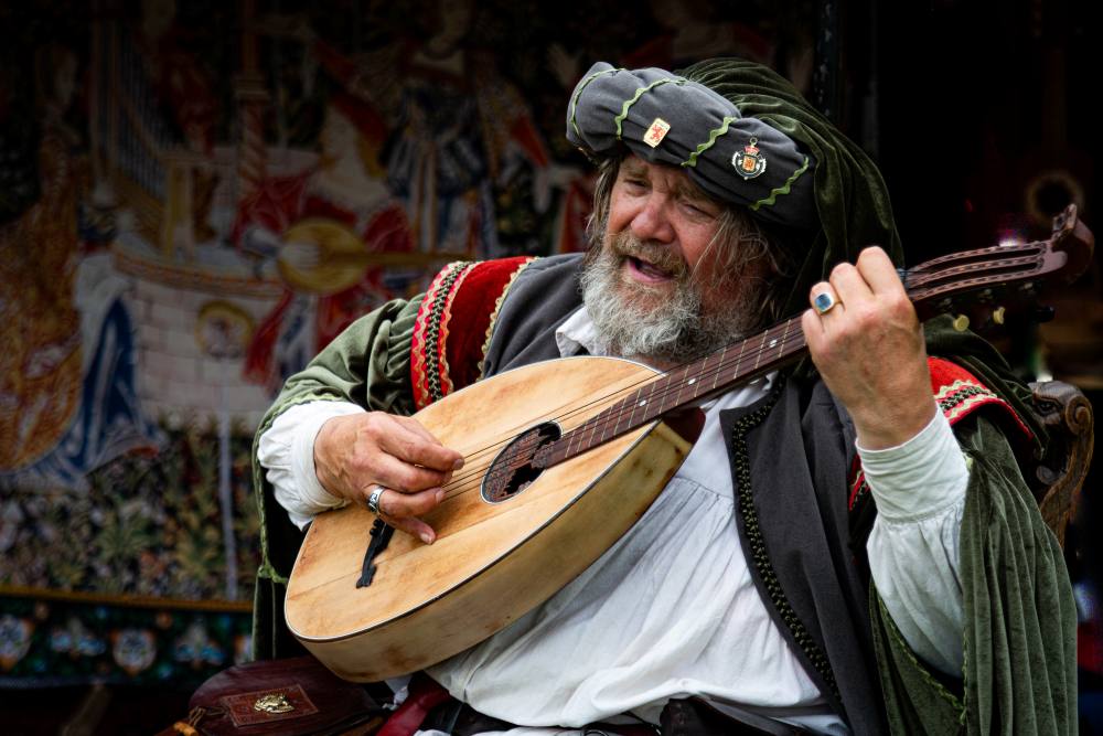 Maak jullie bruiloft onvergetelijk met een troubadour