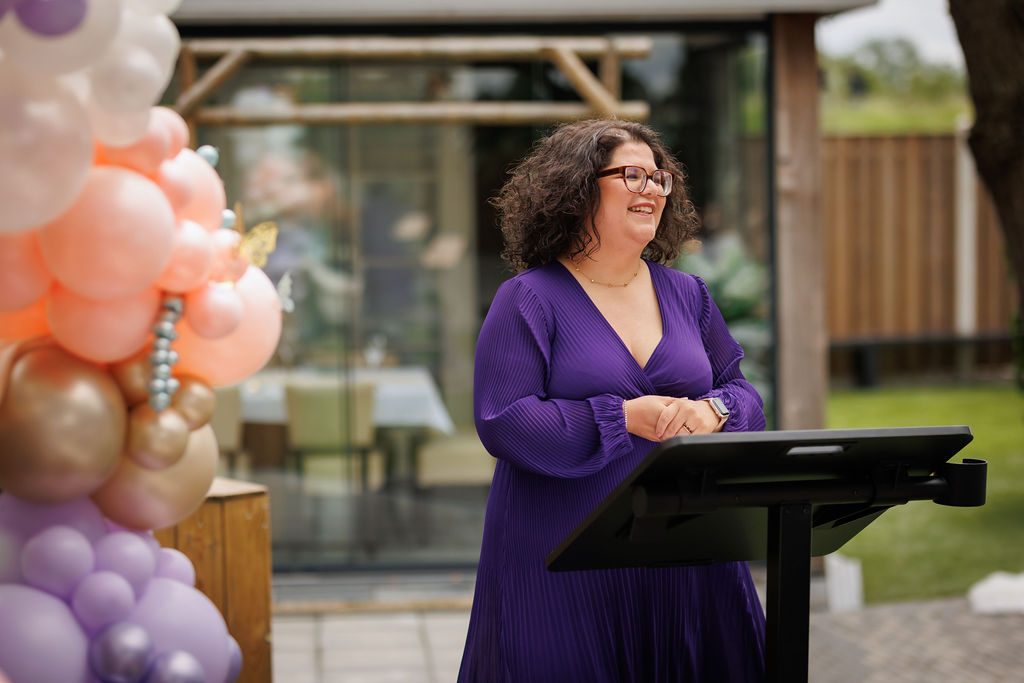 Annelou Berg – Ceremonies & Spreken